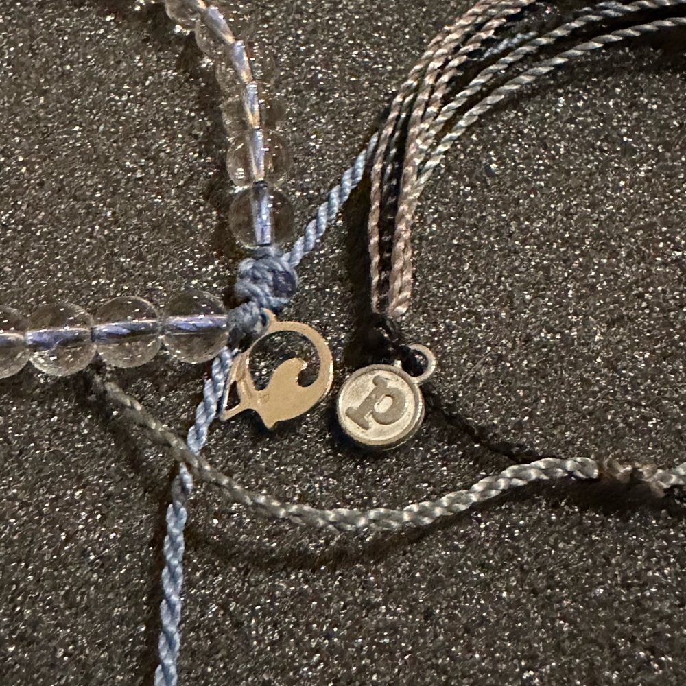 PURA VIDA and 4Ocean bracelet bundle